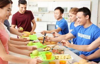 Danny Swersky on the Power of Giving: Unveiling the Remarkable Benefits of Volunteering Danny Swersky