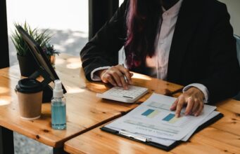 Best Practices for Reporting Foreign Currency Gains and Losses
