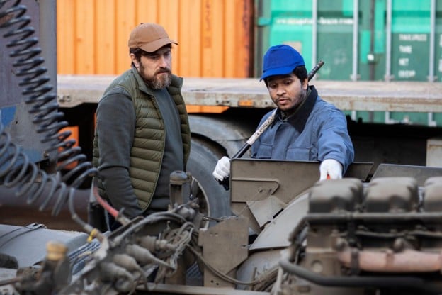 Arrow Recovery Group on the Hidden Value of Urban Mining Arrow Recovery Group on the Hidden Value of Urban Mining: How E-Waste Can Supply Critical Materials
